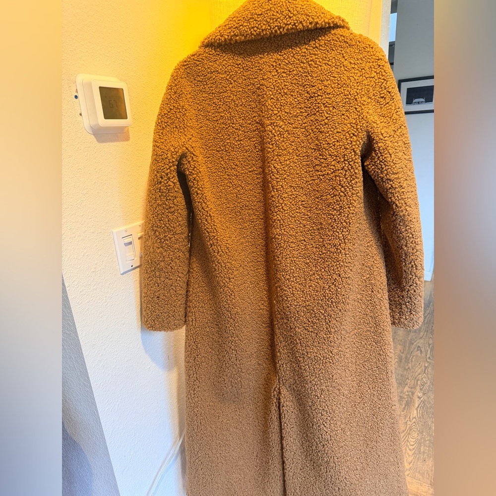 Stand Studio Teddy Coat 🐻 - Picture 2 of 7